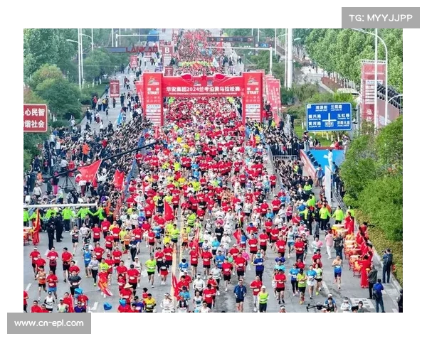 兰考赛段安澜大道激情启程路面开阔打造高速冲刺盛宴 兰考赛段安澜大道激情启程路面开阔打造高速冲刺盛宴